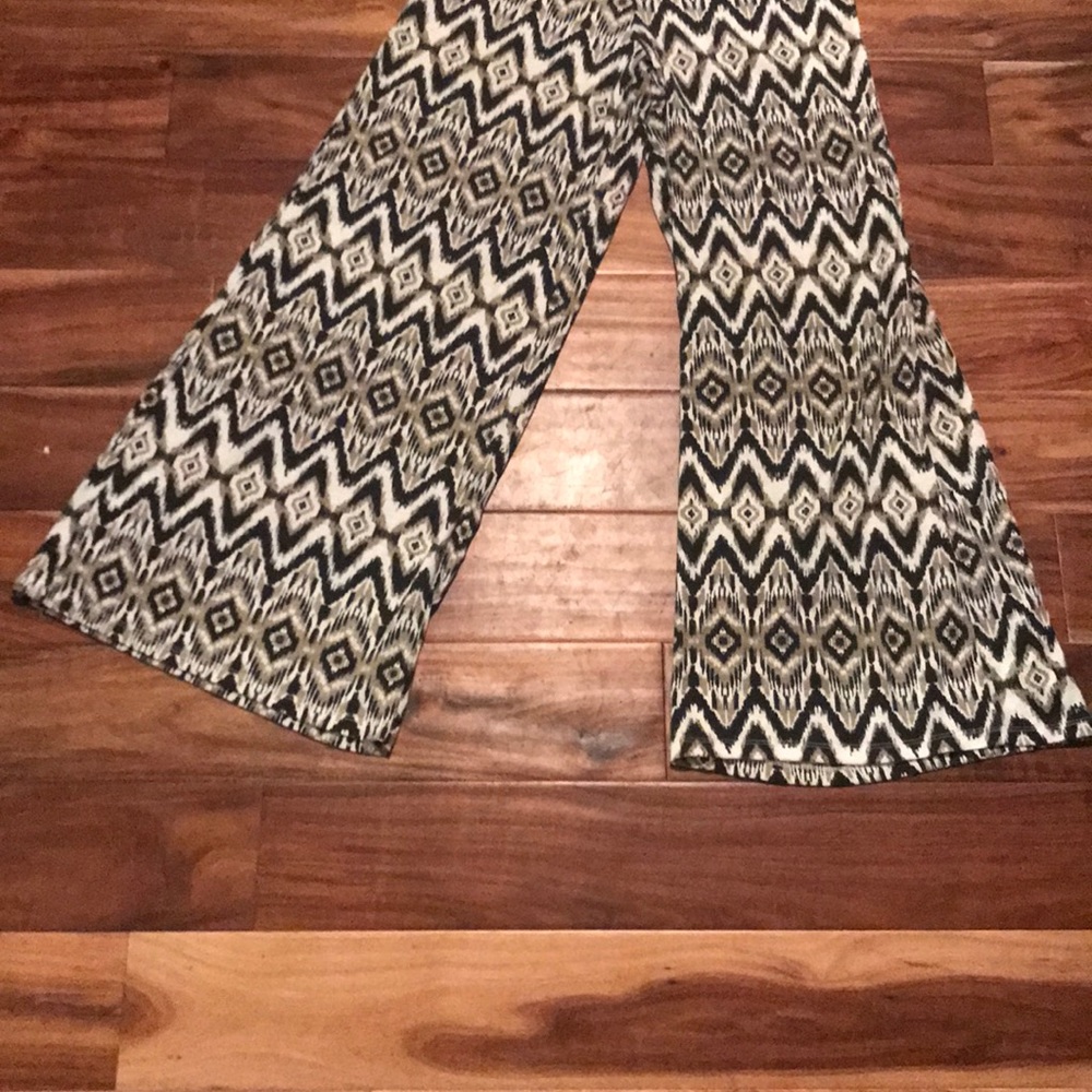 Jumpsuit - Picture 4 of 6